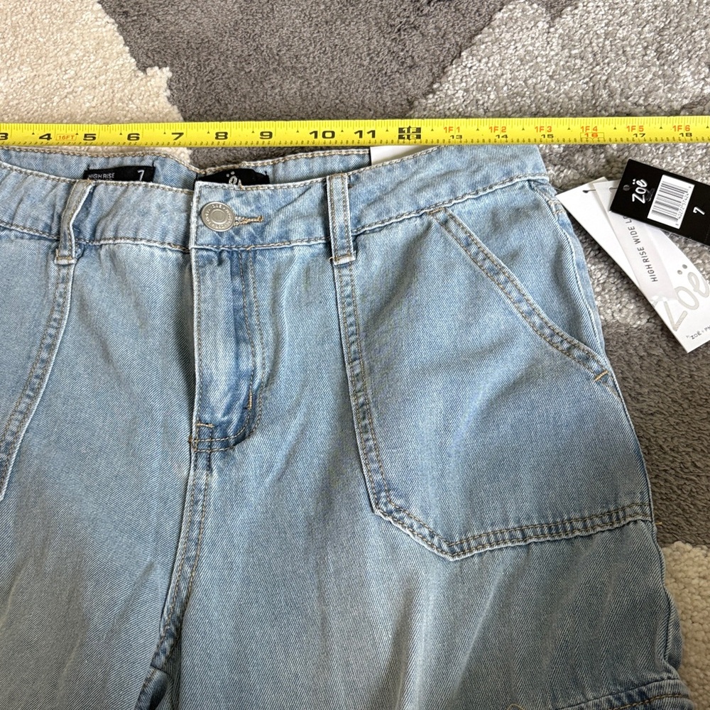High Rise Wide Leg Cargo Jeans - Picture 6 of 8